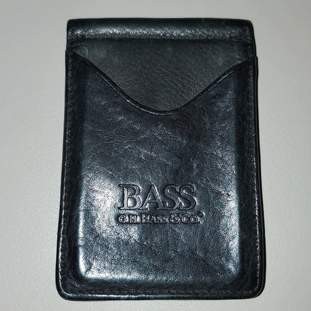 G.H. Bass & Co. Leather Card Holder Money Clip